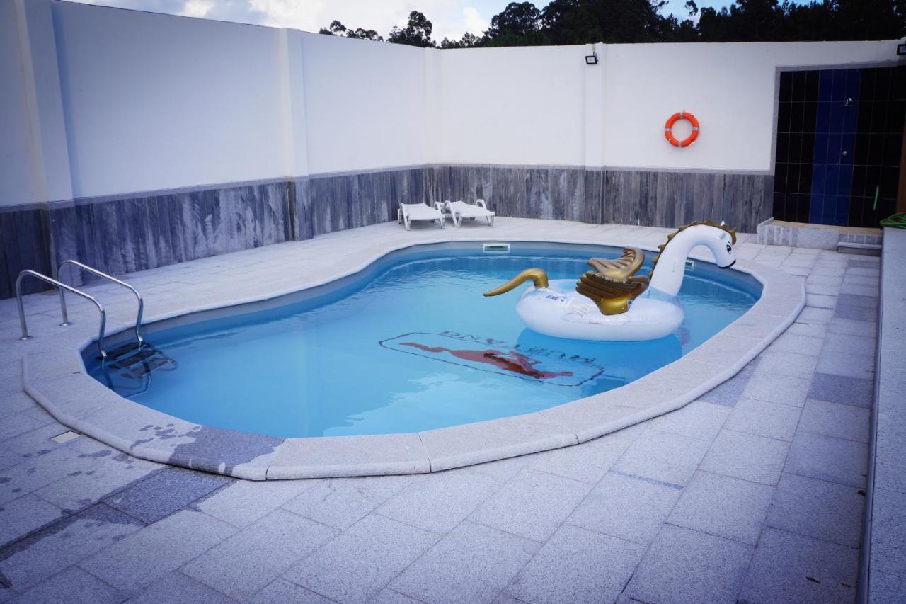 Casinha Das Bonecas - Casa Com Piscina Privada 阿威罗 外观 照片