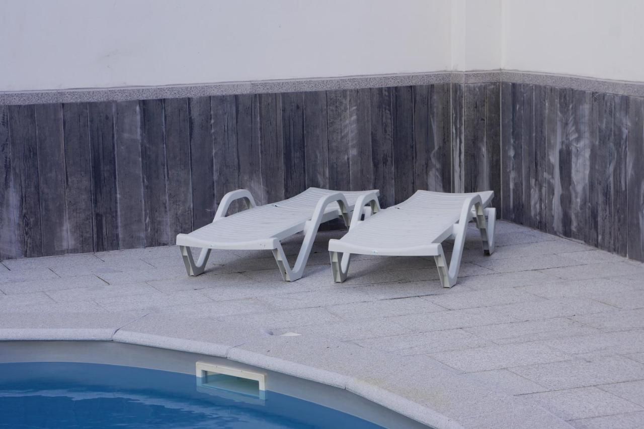 Casinha Das Bonecas - Casa Com Piscina Privada 阿威罗 外观 照片