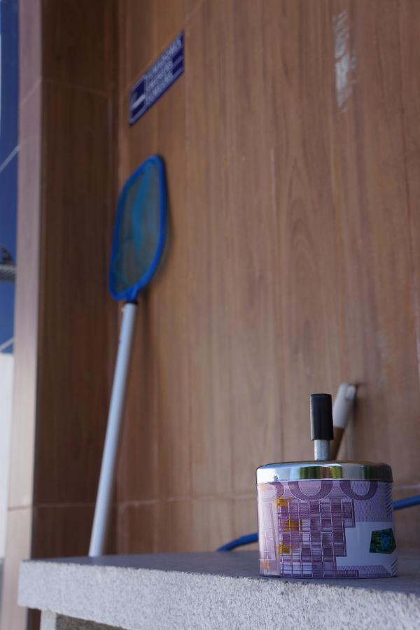 Casinha Das Bonecas - Casa Com Piscina Privada 阿威罗 外观 照片