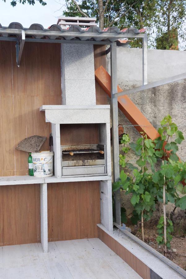 Casinha Das Bonecas - Casa Com Piscina Privada 阿威罗 外观 照片